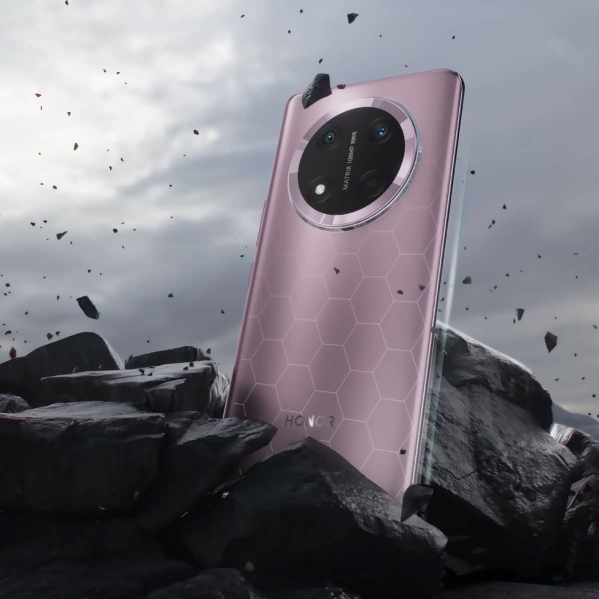 Honor 2025 Growth showcased through the Honor Magic7 Pro flagship rear design and premium global expansion